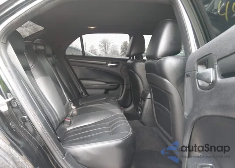 2014 Chrysler 300 300S z USA, uszkodzony, nr VIN 2C3CCAGT3EH287965